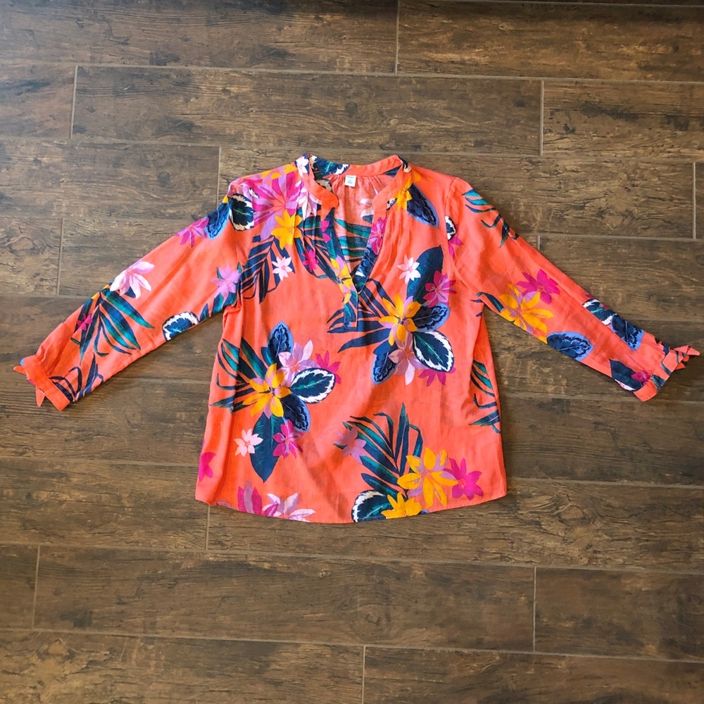 Orange flowered Linen Old Navy top, size medium